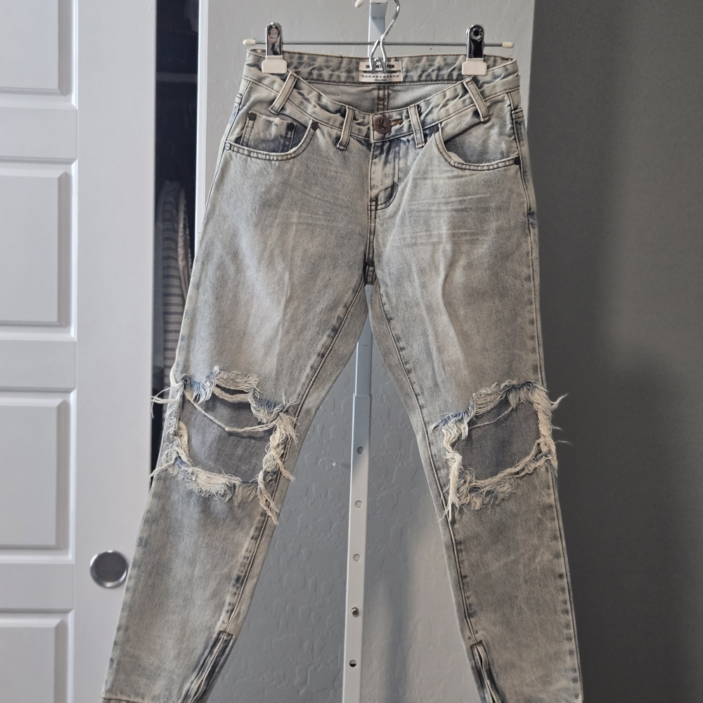Freebird Distressed Light Denim Boyfriend Jeans